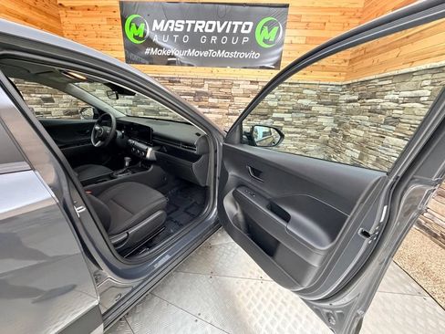 Used 2024 Hyundai Kona SE AWD/4WD image 41