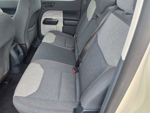 Used 2024 Ford Maverick XLT image 12