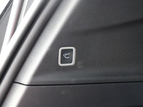 New 2026 Chrysler Pacifica Select image 29