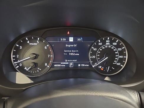 Used 2023 INFINITI QX55 Essential image 12