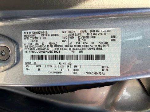 Used 2022 Ford Escape SEL image 43