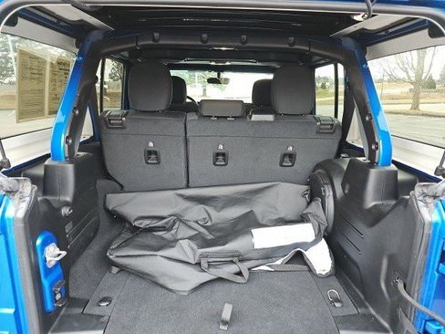 Used 2021 Jeep Wrangler Unlimited Rubicon 4xe w/ Cold Weather Group image 18