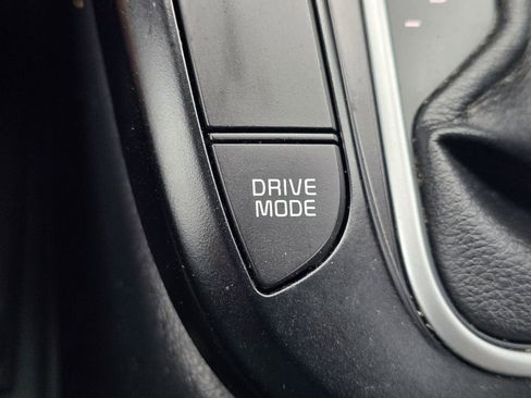 Used 2020 Kia Soul LX FWD image 21