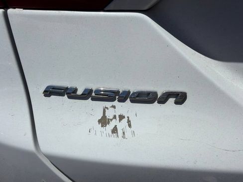 Used 2013 Ford Fusion SE FWD image 13