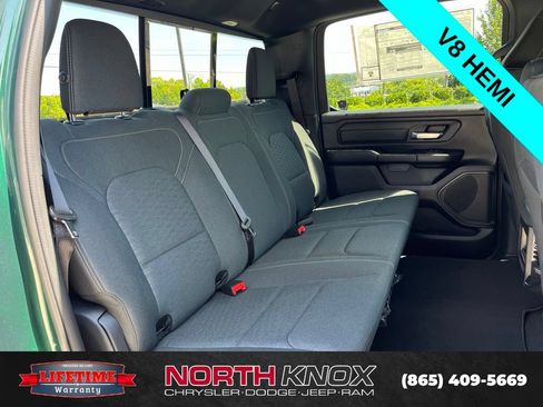 New 2026 RAM 1500 Express AWD/4WD image 24