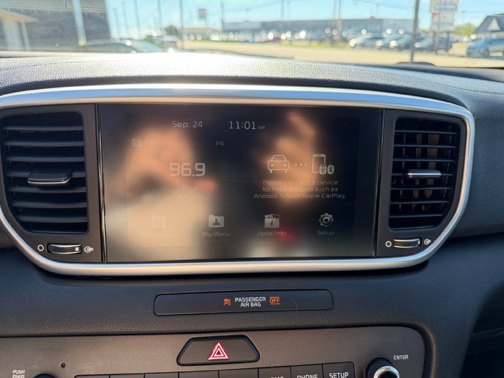 Used 2022 Kia Sportage LX AWD/4WD image 19