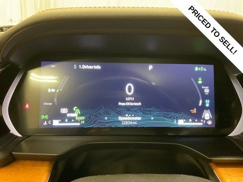 Used 2022 Jeep Grand Cherokee Summit image 2