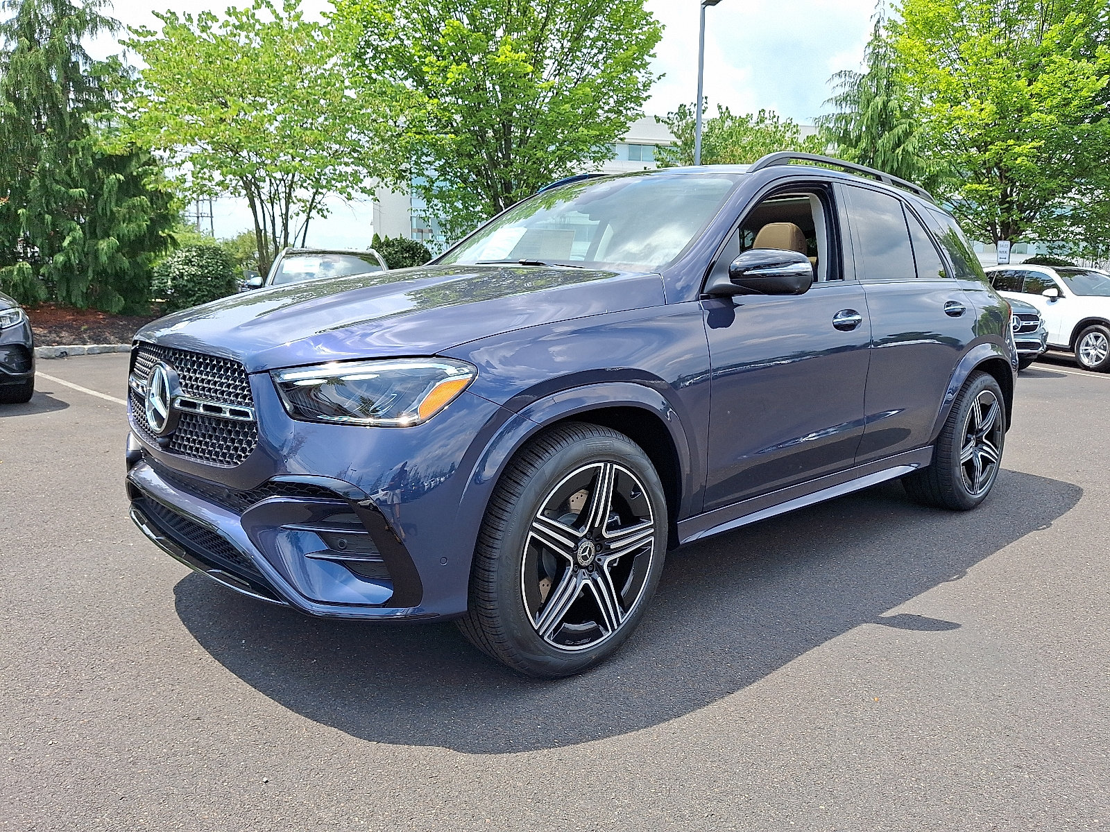 New 2026 Mercedes-Benz GLE 350 4MATIC image 3