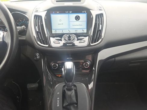 Used 2016 Ford Escape Titanium FWD image 31