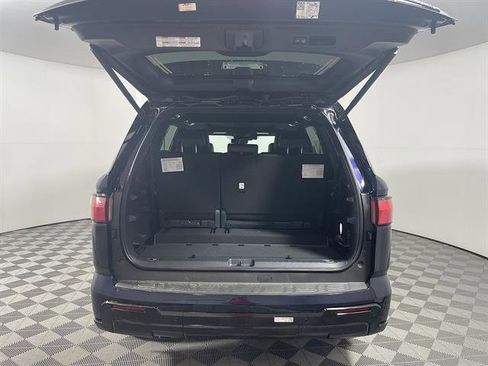 New 2026 Toyota Sequoia Platinum AWD/4WD image 24