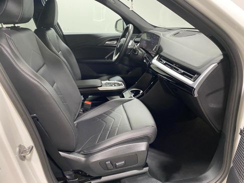 Certified 2024 BMW X1 xDrive28i w/ Technology Package image 19