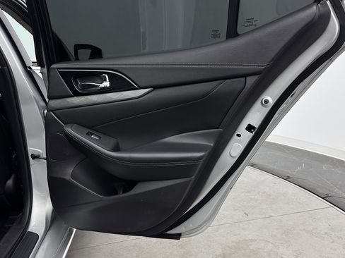 Used 2016 Nissan Maxima 3.5 SV FWD image 31