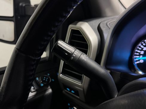 Used 2021 Ford F250 Lariat w/ Lariat Value Package image 23