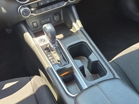 Used 2025 Nissan Sentra SV FWD image 24
