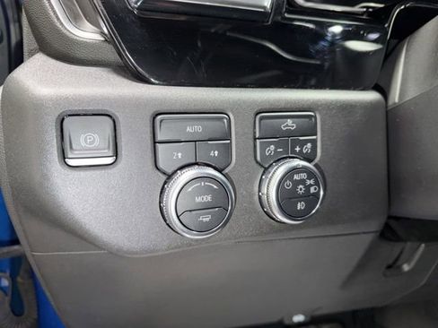 Used 2022 GMC Sierra 1500 Elevation image 16