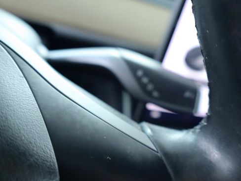 Used 2018 Tesla Model 3 Mid Range RWD image 22