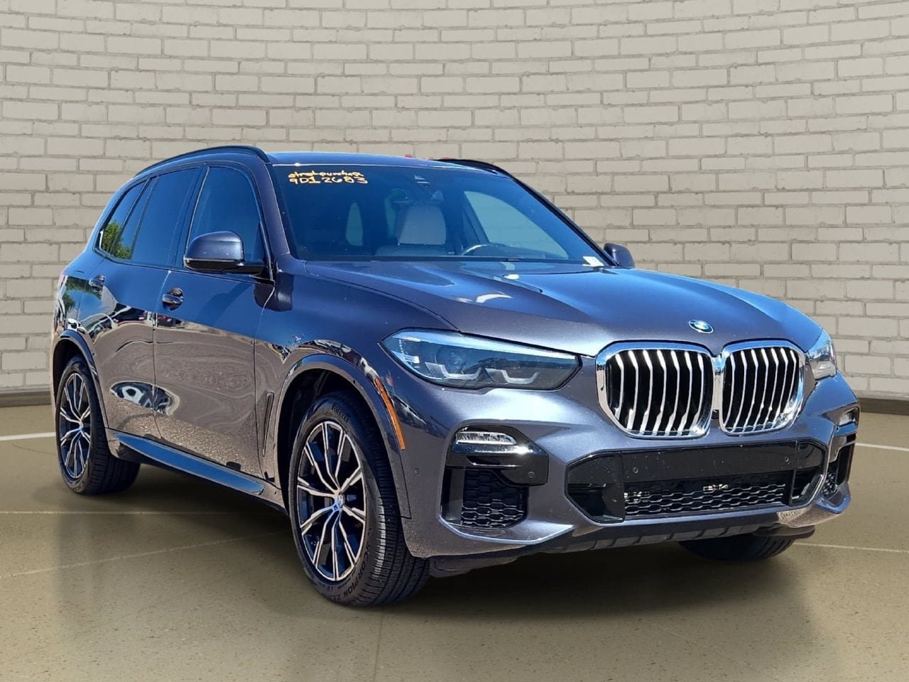 Used 2020 BMW X5 sDrive40i w/ M Sport Package RWD image 3