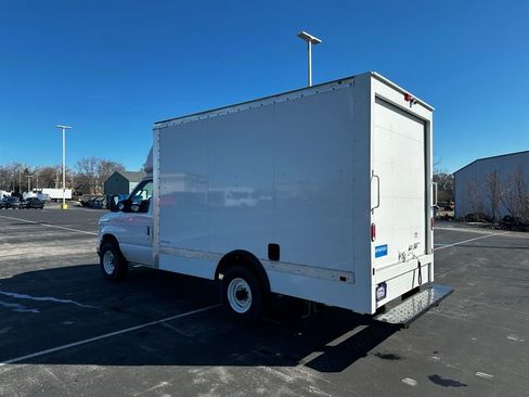 New 2024 Ford E-350 and Econoline 350 Super Duty w/ Power Windows & Locks Group image 8