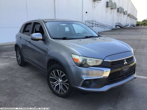 Used 2016 Mitsubishi Outlander Sport ES FWD image 4