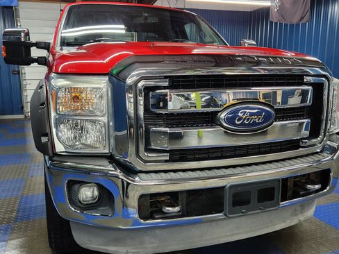 Used 2011 Ford F250 XLT w/ XLT Premium Pkg image 41