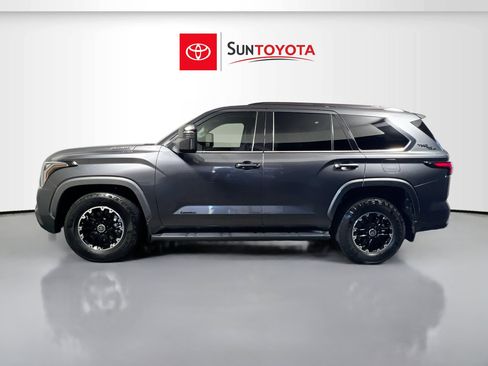Used 2023 Toyota Sequoia Limited w/ TRD Off-Road Package AWD/4WD image 7