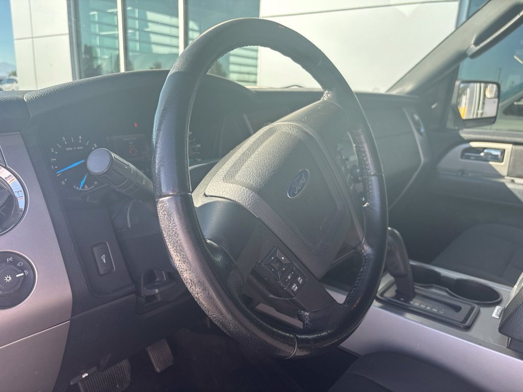 Used 2016 Ford Expedition EL XLT AWD/4WD image 5