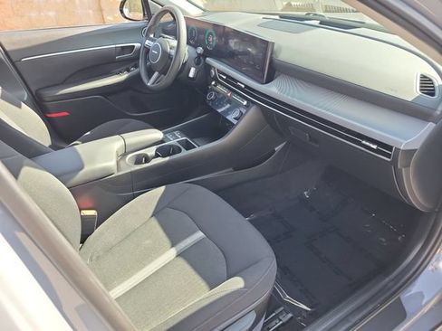 Used 2024 Hyundai Sonata SEL FWD image 22