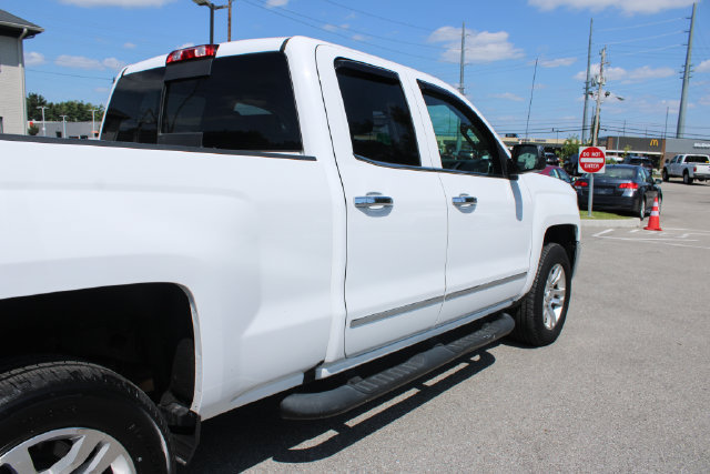 Used 2018 Chevrolet Silverado 1500 LTZ AWD/4WD image 45