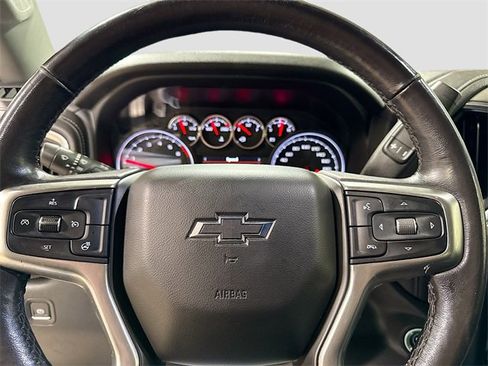 Used 2021 Chevrolet Silverado 1500 LT Trail Boss w/ Convenience Package II image 13