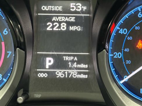 Used 2015 Toyota Corolla S image 27