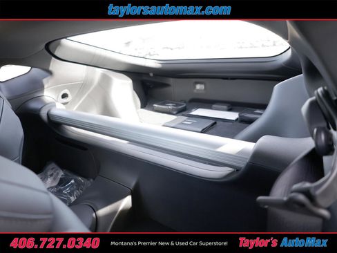 New 2025 Nissan Z Performance w/ Floor Mat Package image 8