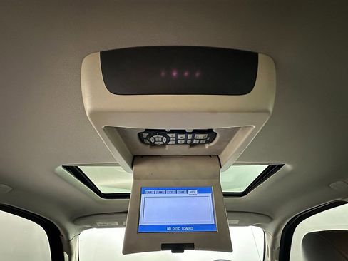 Used 2006 Jeep Grand Cherokee SRT8 w/ SRT Option Group I image 30