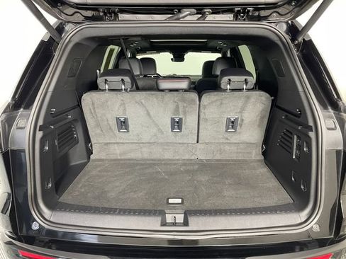 Used 2024 Chevrolet Traverse RS w/ LPO, Floor Liner Package AWD/4WD image 15