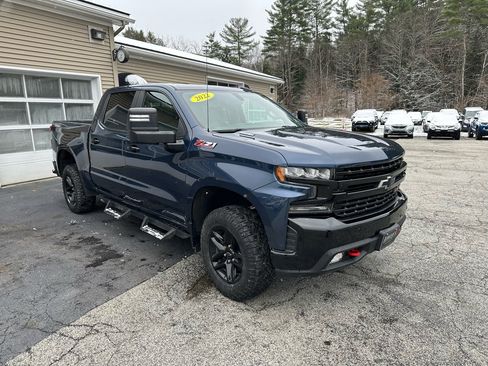 Used 2022 Chevrolet Silverado 1500 LT Trail Boss image 3
