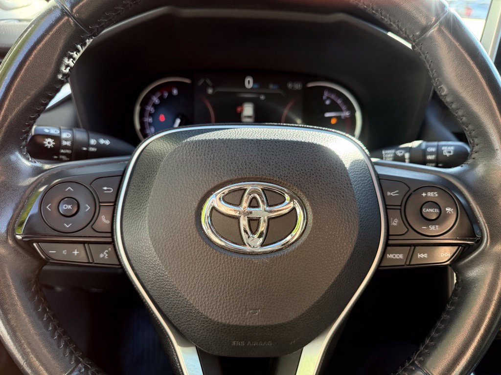 Certified 2019 Toyota RAV4 Limited w/ Advanced Technology Package AWD/4WD image 34