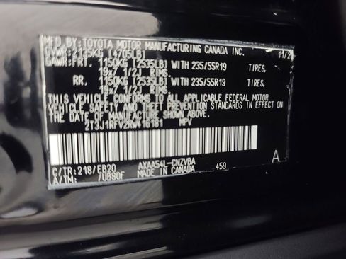 Used 2024 Toyota RAV4 Adventure image 40