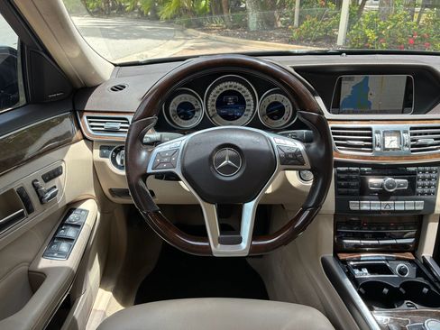Used 2014 Mercedes-Benz E 350 Sedan image 10