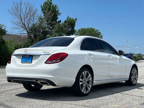 Used 2018 Mercedes-Benz C 300 4MATIC Sedan image 7
