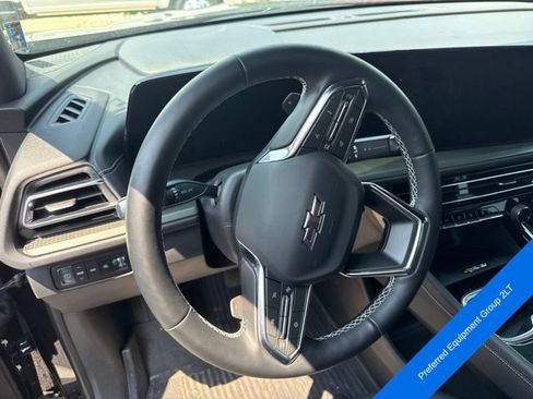 Used 2026 Chevrolet Traverse LT w/ Midnight/Sport Edition AWD/4WD image 9