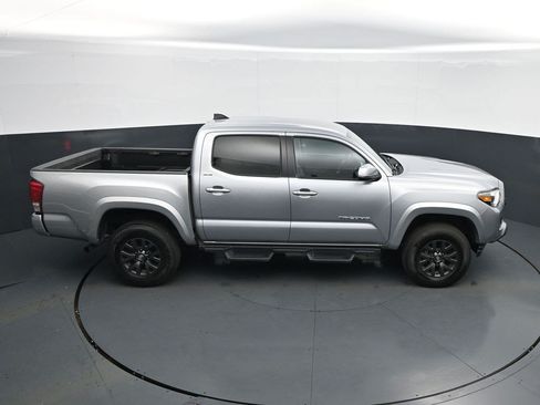 Used 2023 Toyota Tacoma SR5 w/ Technology Package AWD/4WD image 22