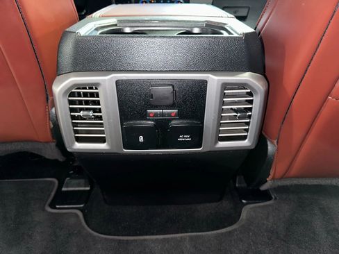 Used 2019 Ford F350 Platinum w/ Platinum Ultimate Package image 31