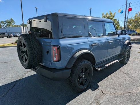 New 2025 Ford Bronco Outer Banks image 4