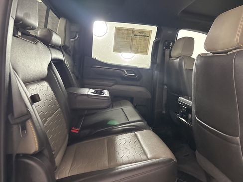 Used 2022 Chevrolet Silverado 1500 ZR2 image 26