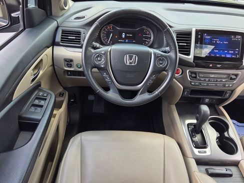 Used 2017 Honda Pilot EX-L image 5