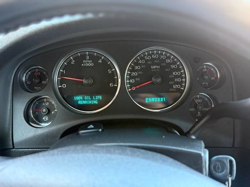 Used 2007 Chevrolet Avalanche LTZ w/ LTZ Preferred Equipment Group image 17