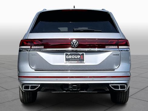 New 2026 Volkswagen Atlas SEL Premium R-Line AWD/4WD image 4