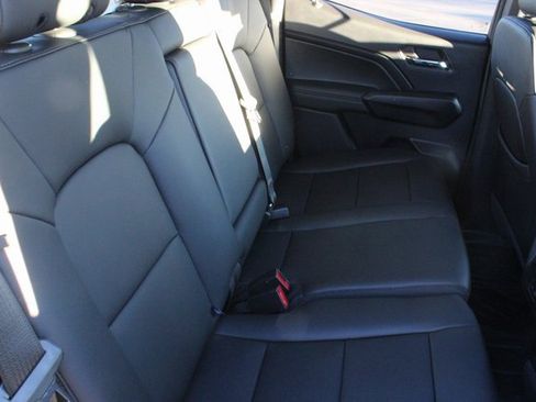 New 2026 GMC Canyon Elevation w/ Convenience Package image 23