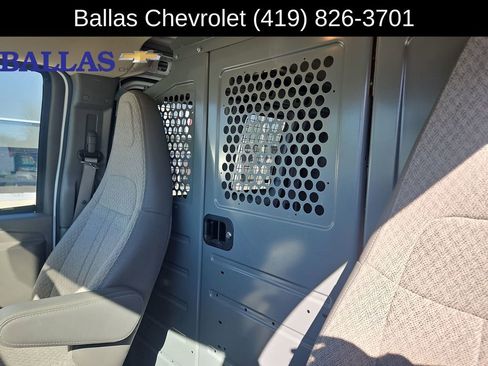 Certified 2020 Chevrolet Express 2500 Work Van w/ Driver Convenience Package image 19