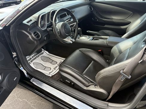 Used 2011 Chevrolet Camaro LT image 10