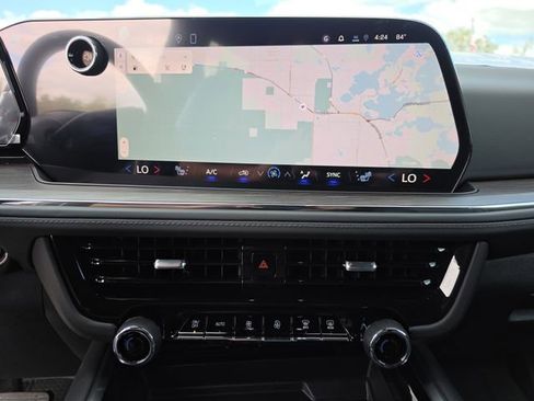 New 2026 Chevrolet Suburban LT w/ Comfort Package image 24